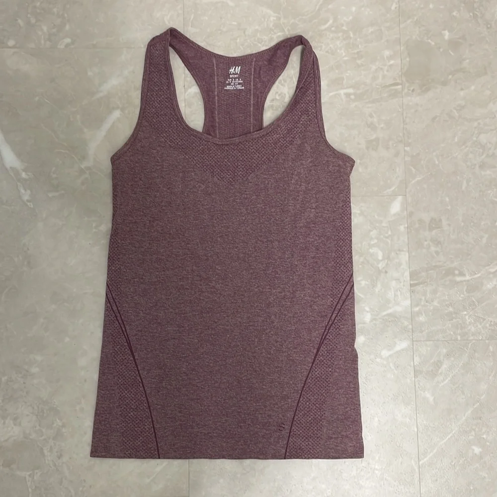Workout Top Bundle - Picture 2 of 4